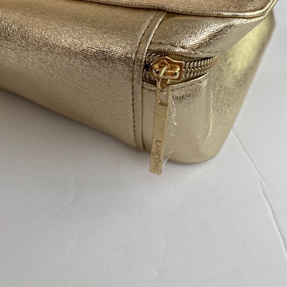 Lancôme Paris women’s cosmetics bags - Picture 8 of 10